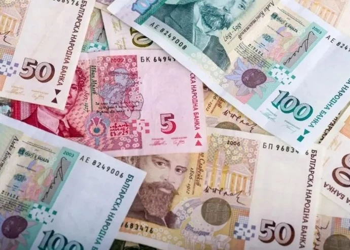 1077 лв. да стане минималната заплата от 2025 година, предлага правителството