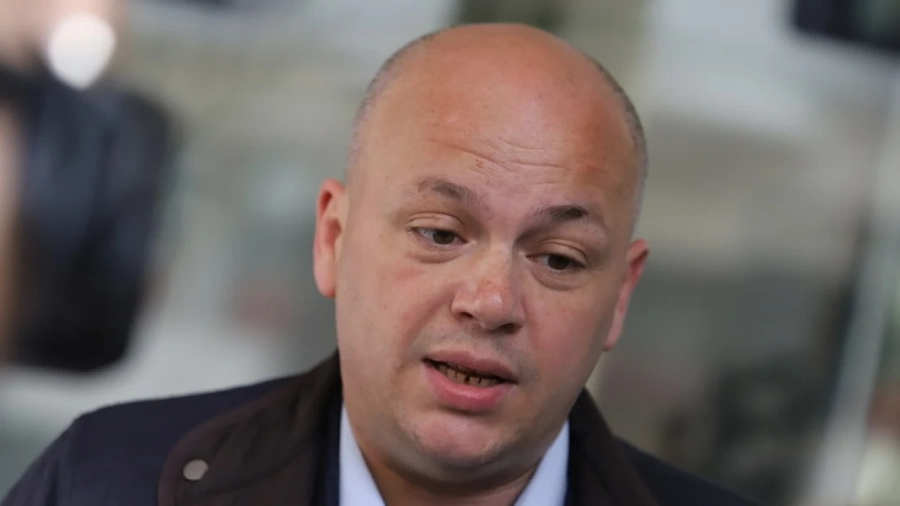 Симов: Нинова е като Пеевски, те са се превърнали в тромб за партиите си