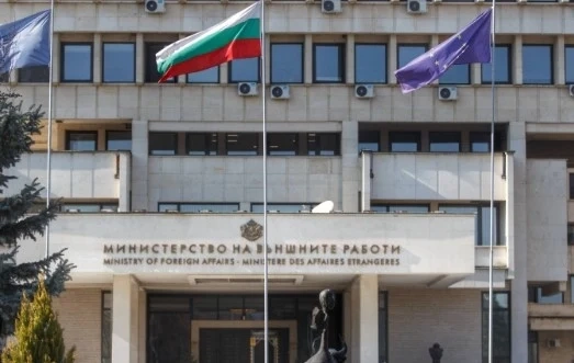 Първата група българи, изведени от Ливан със съдействието на Канада, се прибраха благополучно