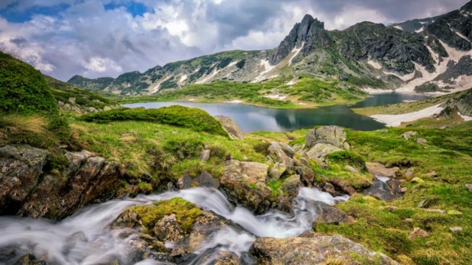 България разположена в центъра на древни цивилизации предлага впечатляващи исторически