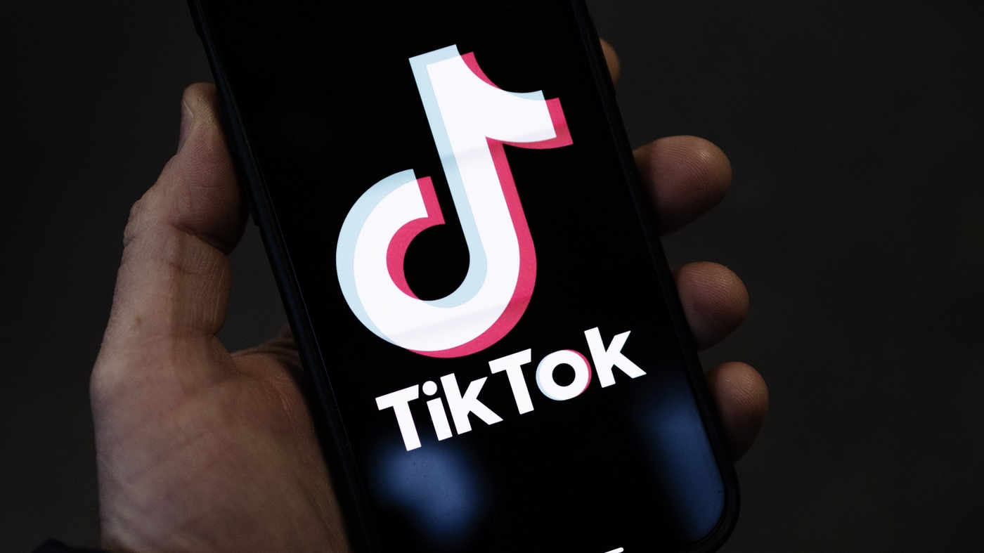 Румънският телекомуникационен регулатор иска спирането на TikTok докато Съветът по