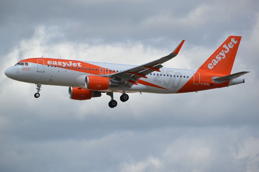 EasyJet започва полети от Париж Орли до София