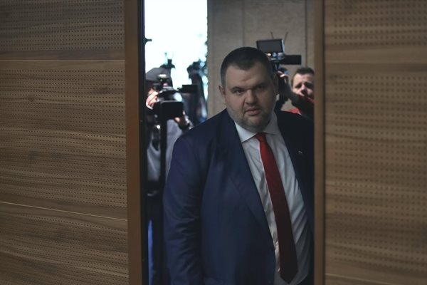 Моите очаквания са че трябва да работят да има правителство