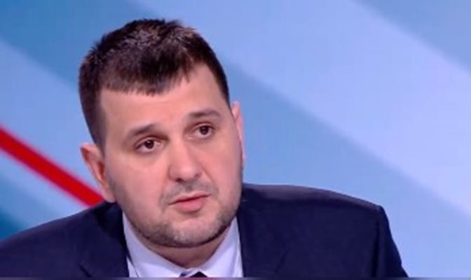 Йордан Иванов: ГЕРБ чертаят апокалиптичен сценарий за бюджета, за да излязат спасители