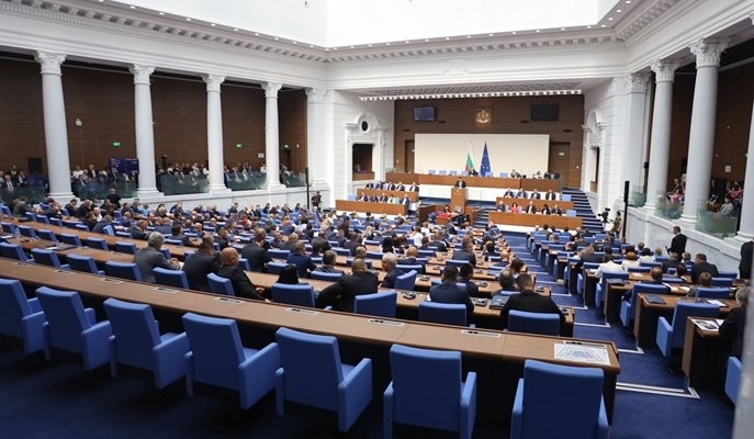 Парламентът прие Бюджет 2025 на първо четене