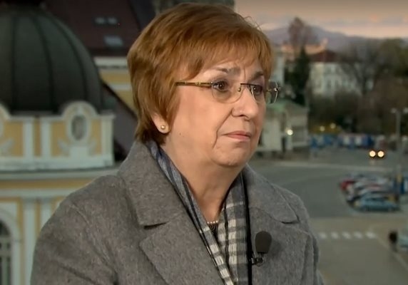 Проф. Екатерина Михайлова: Вървим към дъното, недопустимо е