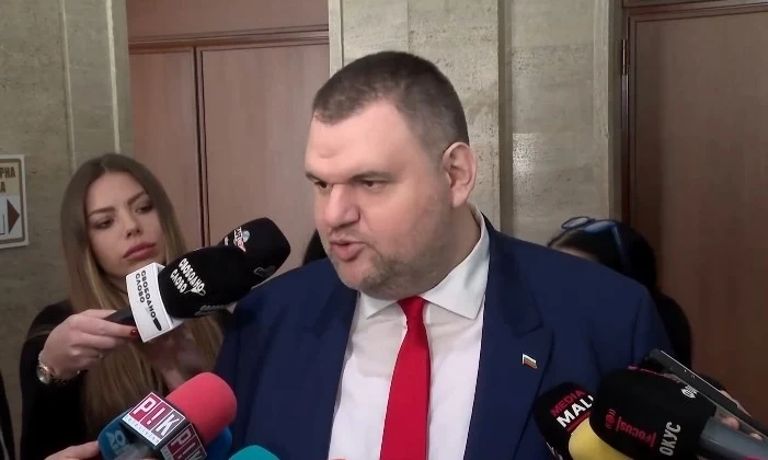 Пеевски: Казал съм, че ще подкрепя бюджета, защото е за хората
