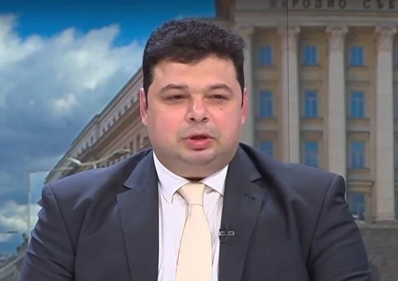 Орлин Колев: Не съм обвързан с определени партии и личности