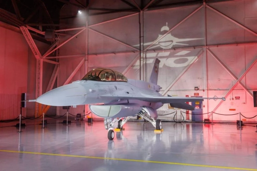 Официално: Самолетът F-16 пристига в България на 12 април