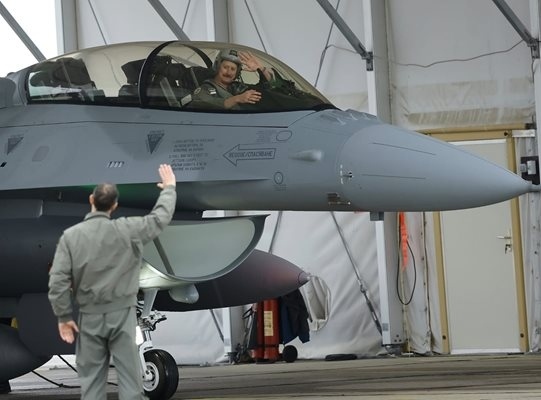 Ген. Спас Спасов: Има версия и за саботаж на F-16