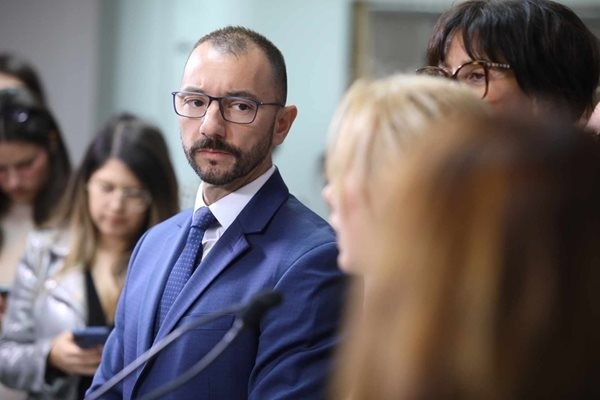 Антон Хекимян: Сицилианска е драмата между Терзиев и Спаси София
