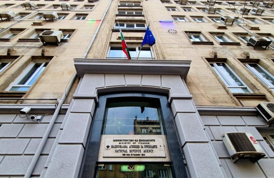 Погледнете си имейлите: НАП с важна информация за самоосигуряващите се