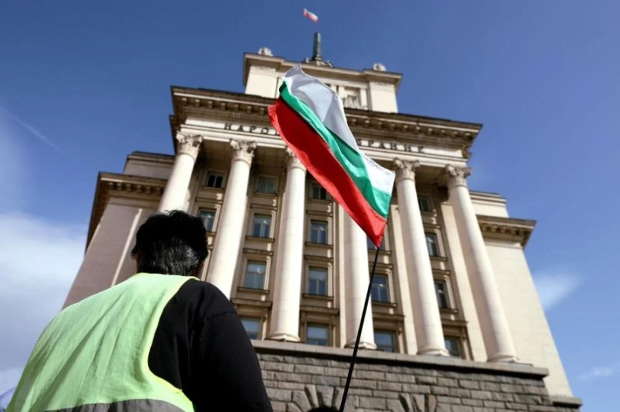 Федерацията на транспортните работници: Пари за заплати има