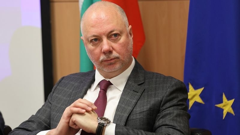 Премиерът Желязков на официално посещение в Рим и Ватикана, ще се срещне с папата