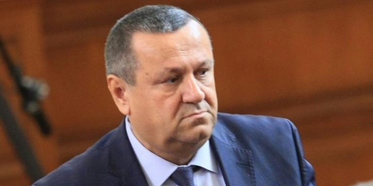 Хасан Адемов за запечатаната централа на ДПС-ДПС: Това е наказателна акция с участието на държавни институции