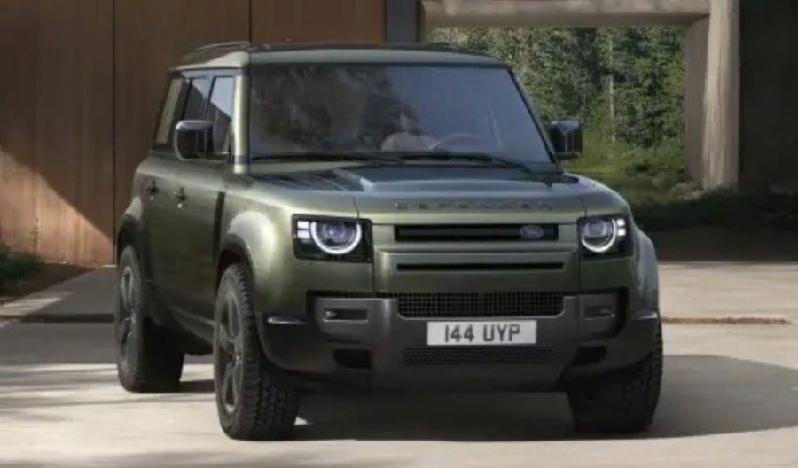 Land Rover Defender е с минимален фейслифт