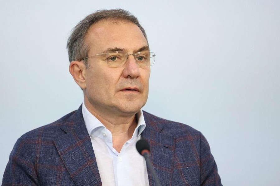 Министър Гуцанов: Бедните няма да станат по-бедни с влизането ни в еврозоната