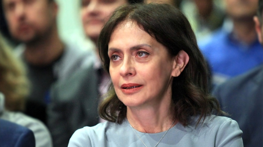 Надежда Нейнски: Еврозоната не е манна небесна, но е реален шанс за България