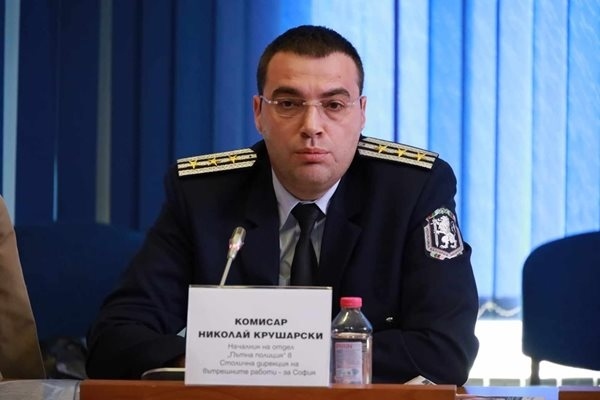 Даниел Митов смени шефа на Пътна полиция в София