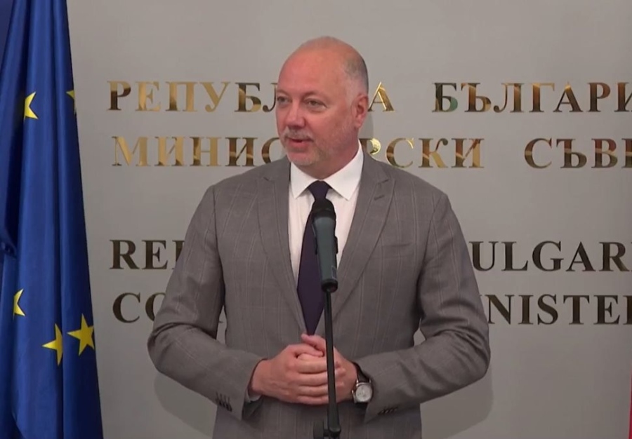 Росен Желязков към отличниците: Трансформацията на едно общество принадлежи на силните и знаещите
