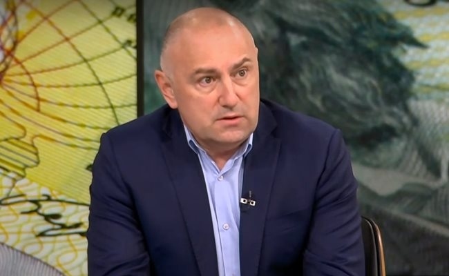 Каримански, БНБ: Плавно ще става набавянето с евро, хората да са спокойни - ще могат да обменят парите си