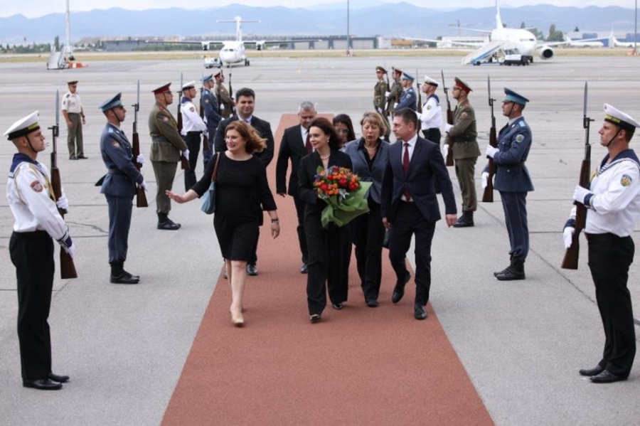 Председателят на парламента на Албания Елиса Спиропали е на посещение в България