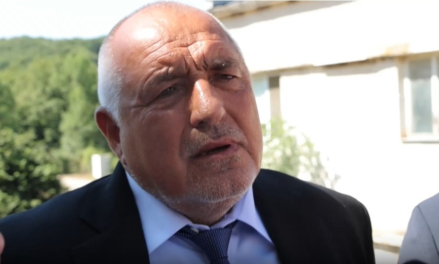 Борисов: Ту-туу, Божанов стана свирката на руското влакче