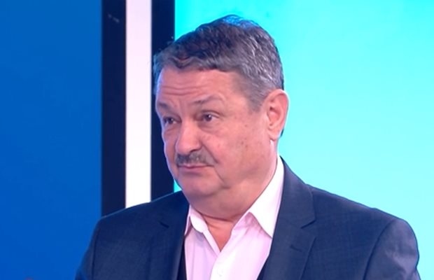Проф. Георги Рачев: Обилни валежи в края на работната седмица, жега през уикенда