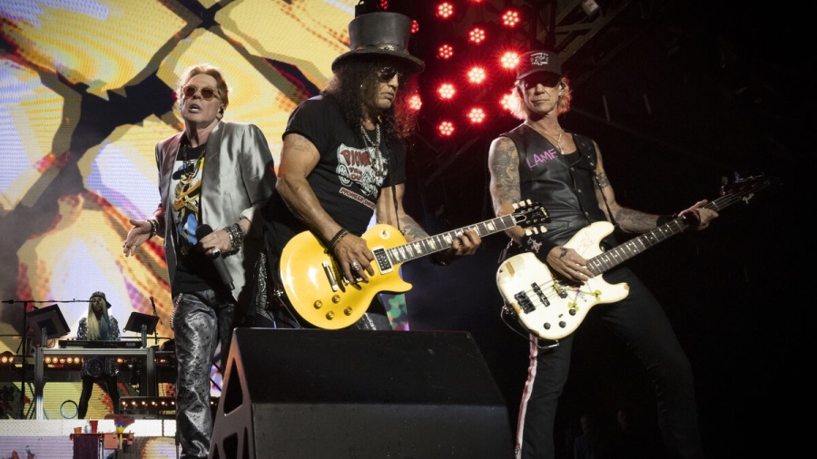 Промени в движението в София заради концерта на Guns N\' Roses