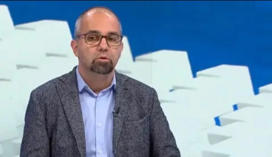 Първан Симеонов: Има две обстоятелства, които спасяват управлението
