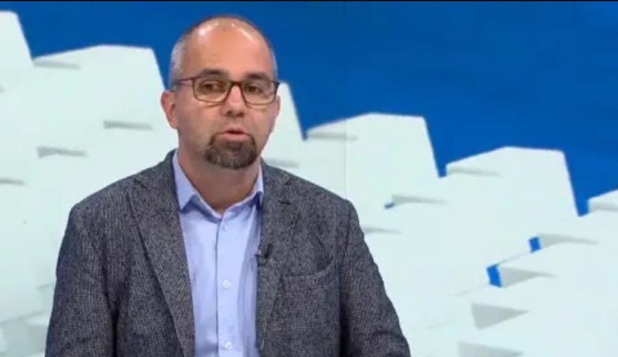 Първан Симеонов: Има две обстоятелства, които спасяват управлението