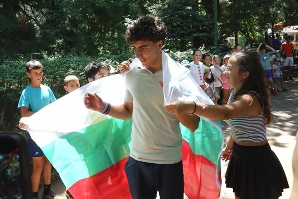 Иван Иванов: Ако искаш да станеш голям играч, тренирай в чужбина