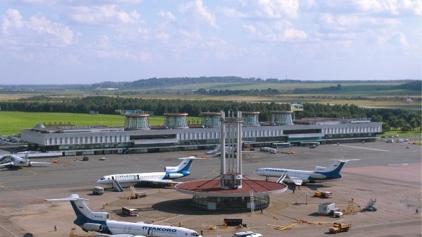 Синът на Киро Парахода от ВИС стана шеф на летище Горна Оряховица