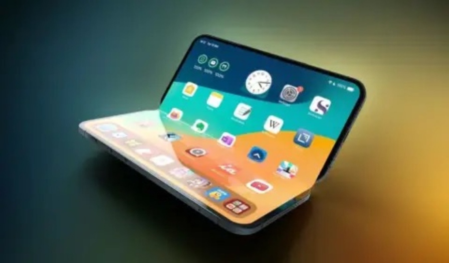 Сгъваемият iPhone ще е с по-малък екран от своите конкуренти