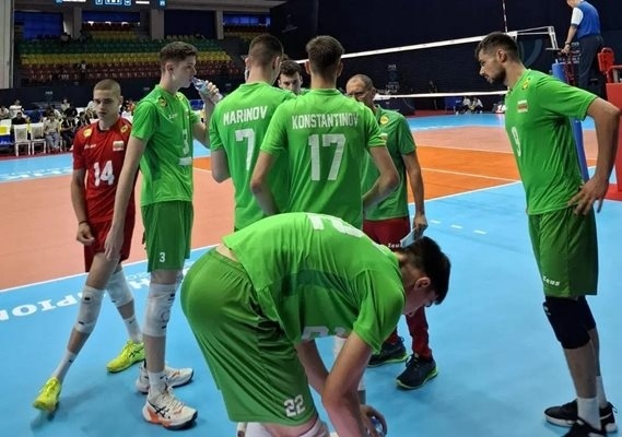 България спечели групата си след 4-а победа на световното за волейболисти до 19 г.