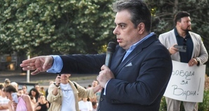 Асен Василев заведе иск срещу Пламенка Димитрова за набеждаване
