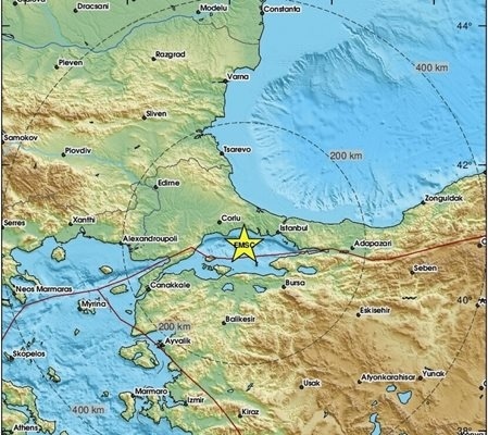 3,6 по Рихтер в Мраморно море край Истанбул
