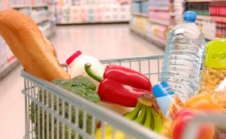 Цените на едро на основни хранителни продукти, плодове и зеленчуци се повишават и тази седмица
