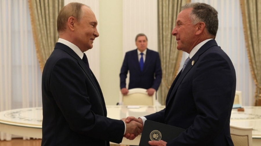 Путин се срещна със спецпратеника на Тръмп Стив Уиткоф