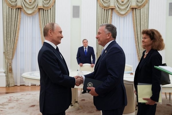 Кремъл за срещата на Путин с Уиткоф: Полезна и конструктивна