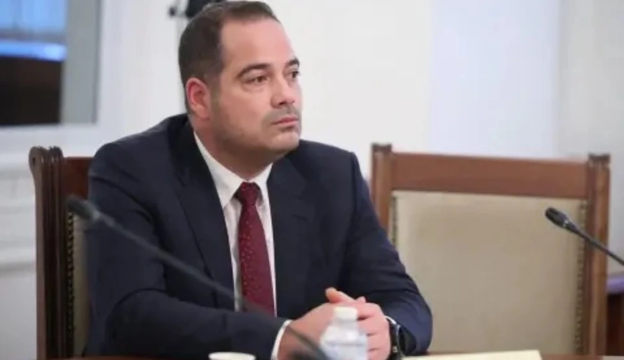 Калин Стоянов: Кортежът на Румен Радев е достоен за велик диктатор