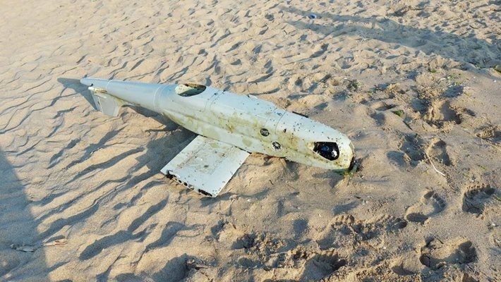Военен дрон изплува на плаж в Созопол