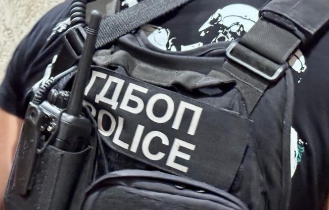 Разбиха престъпна група за международен трафик на наркотици