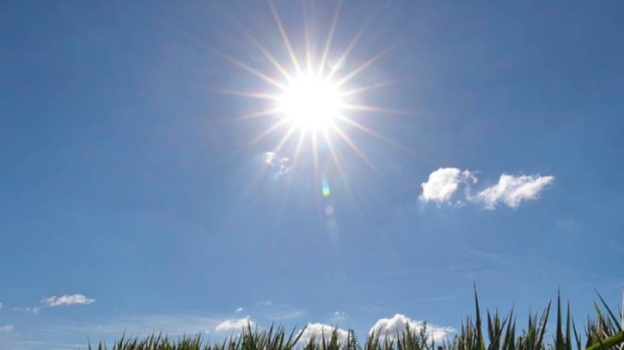 Времето днес: Максималните температури ще са между 30° и 35°, в София около 30°