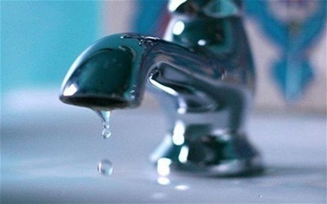 Граждани се събират на протест срещу безводието в Плевен