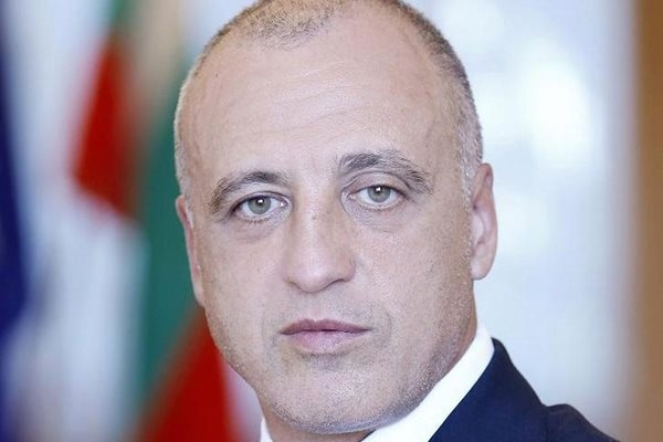 Правителството е съгласно ген. Емил Тонев отново да е шеф на НСО