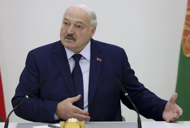 Лукашенко е готов да организира среща между Путин и Зеленски