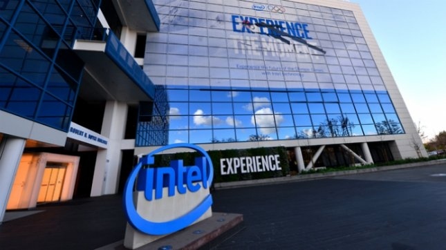 САЩ вече притежават 10% от технологичната корпорация Intel