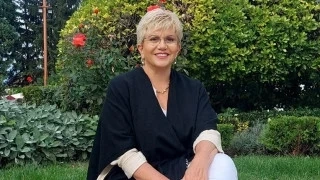 Николина Чакърдъкова в навечерието на 56-ия си рожден ден: Новото ми студио е като на Бионсе, няма друго такова в Европа