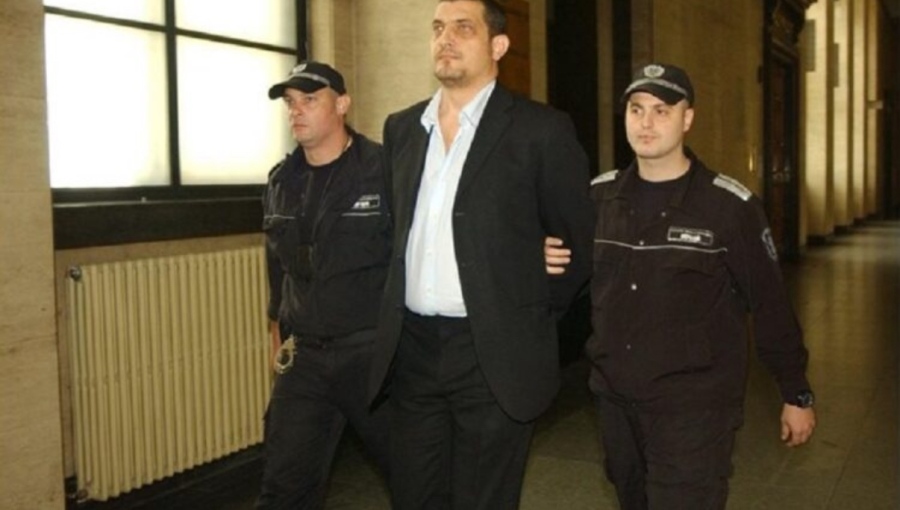 Наркобосът Тинко Гарев вдига хасиенда в Ахтопол